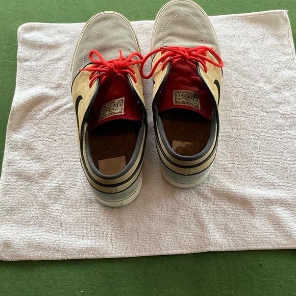 Nike SB Stefani Janoski Skate Shoe Blue Red Yellow used condition 11 - Picture 5 of 6
